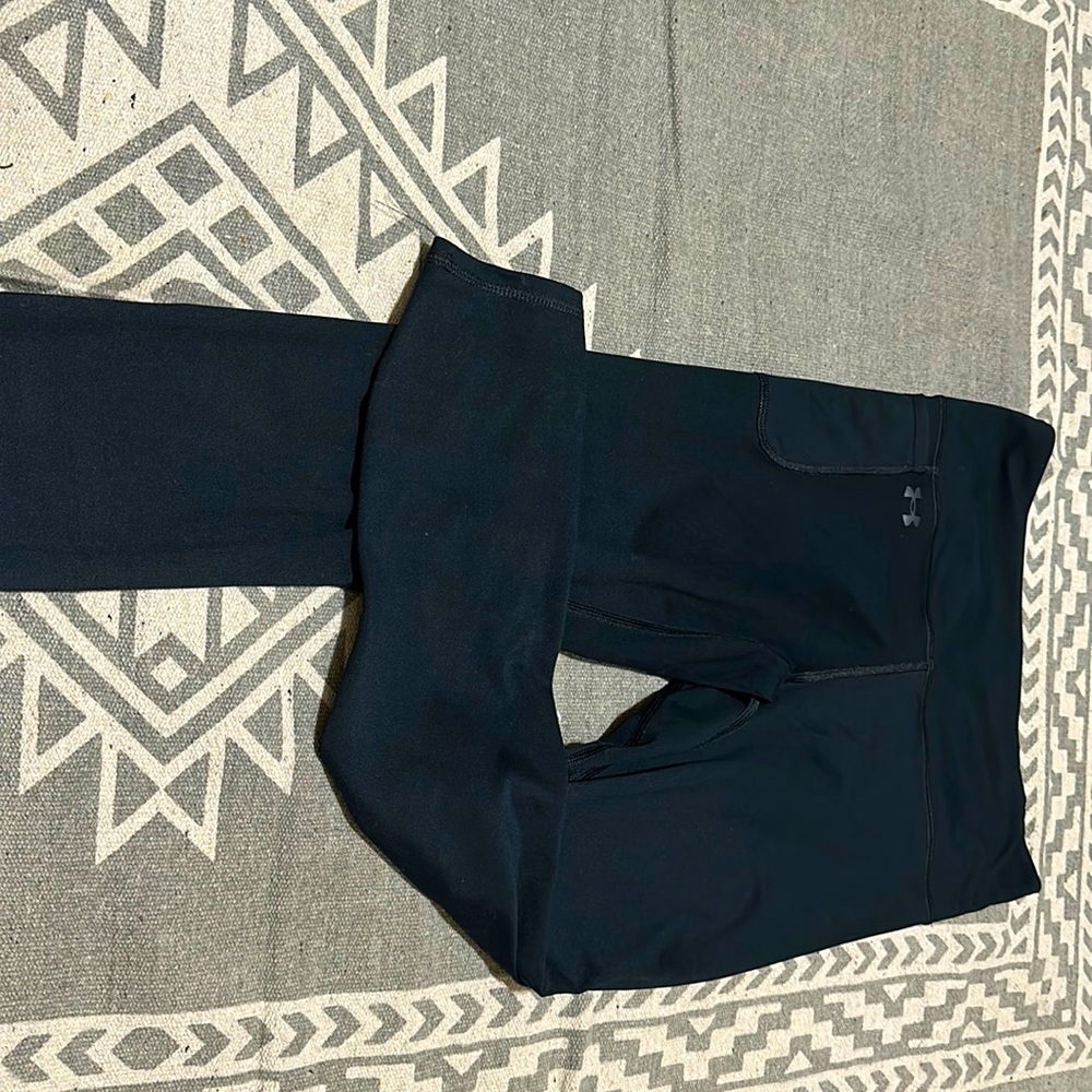 Under Armour ankle length work out pants